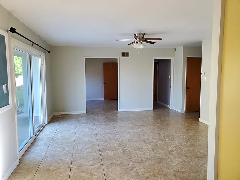 3860 Margaret Way — Photo 6