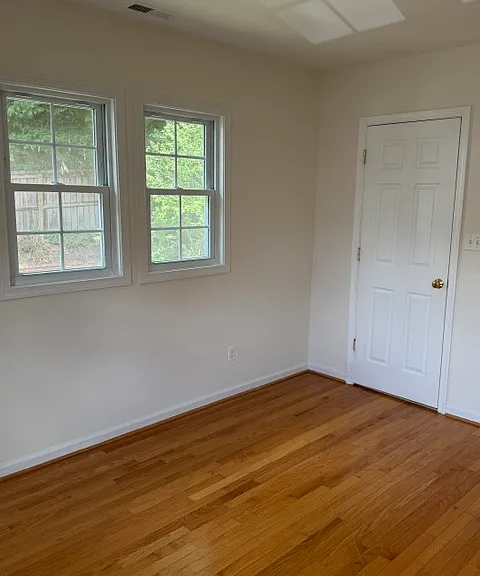 Poplar Ave — Photo 5