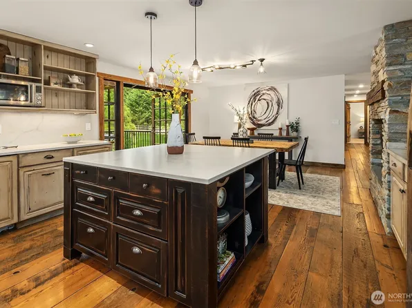 22619 87th Avenue SE, Woodinville, WA 98077