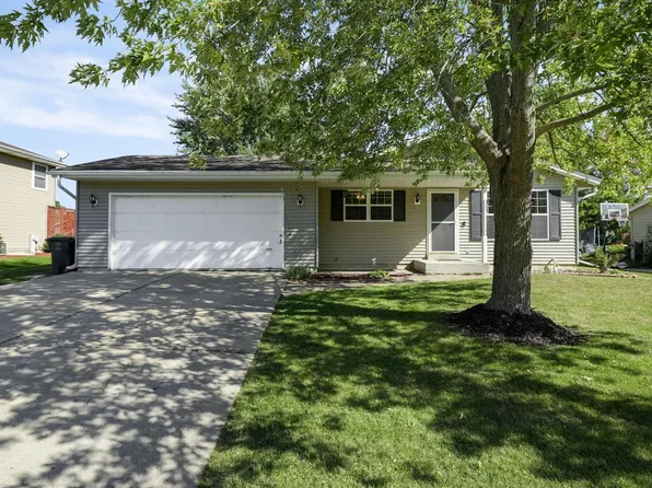 407 Poplar Grove DRIVE, Waterford, WI 53185