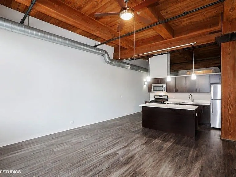Carriage House Lofts — Photo 2