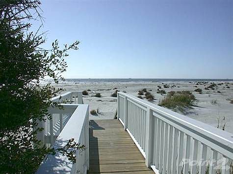 Rare unobstructed beach access