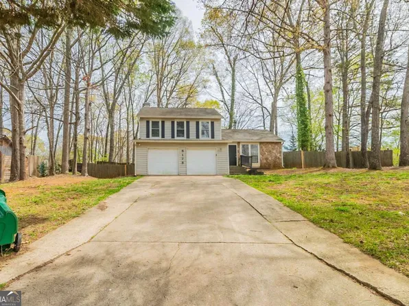 5175 Walker Rd, Stone Mountain, GA 30088