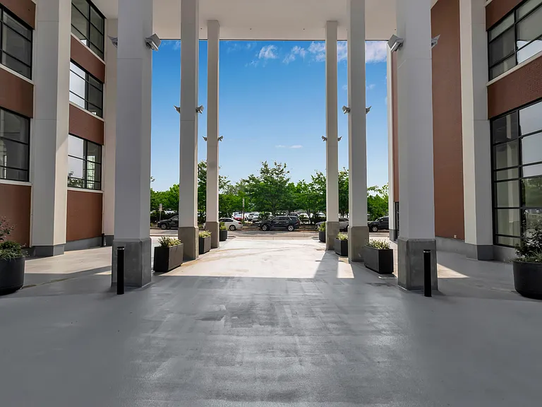 Courtyard Facing Ellicott Street
