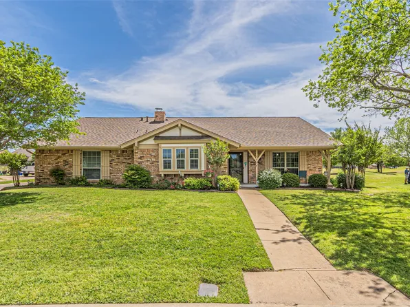 1504 Inverness Rd, Mansfield, TX 76063