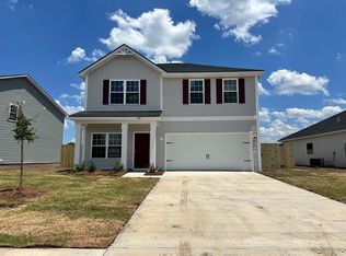 1127 Turpentine Trl, Hinesville, GA 31313