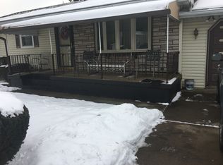 78 E Maple St, Tresckow, PA 18254