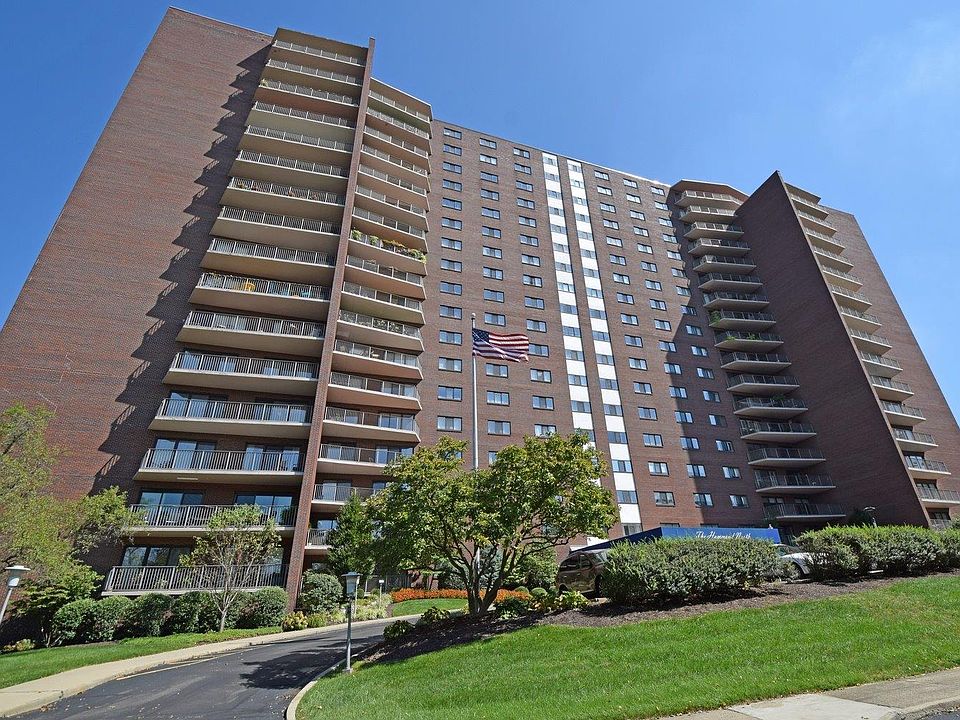 1st image of 5300 Hamilton Ave Unit 900