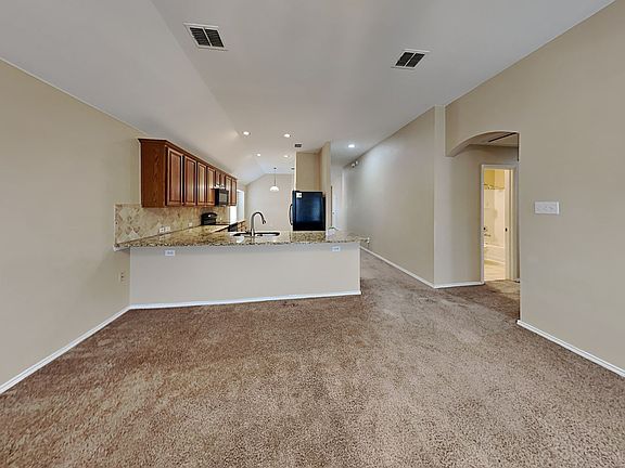 4th image of 1133 Mourning Dove Dr