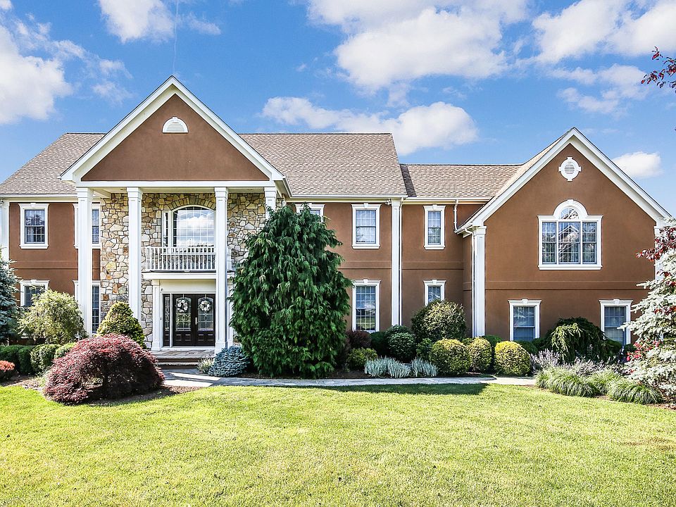 4 Carriage Ct, Amawalk, NY 10501 Zillow