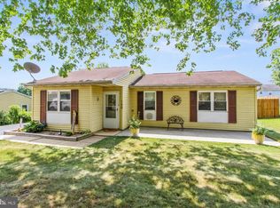 120 Crystal Dr, Wrightsville, PA 17368