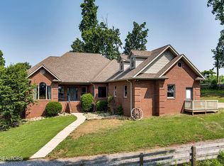 220 Brunner Rd, Madisonville, TN 37354