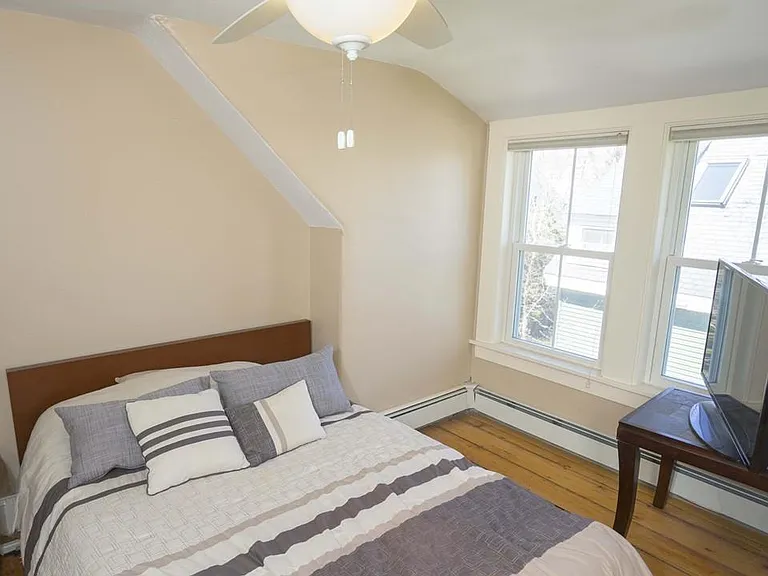 43 Creighton St #43 — Photo 6