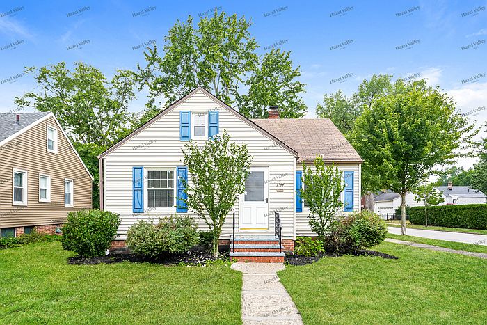 1st image of 1344 Churchill Rd