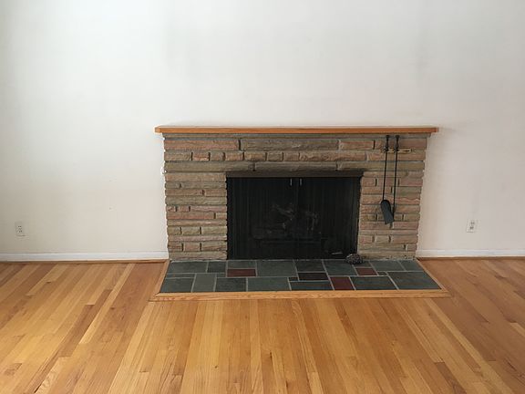4th image of 17130 Kinross Ave