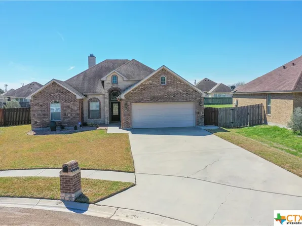 402 Auburn Hl, Victoria, TX 77904