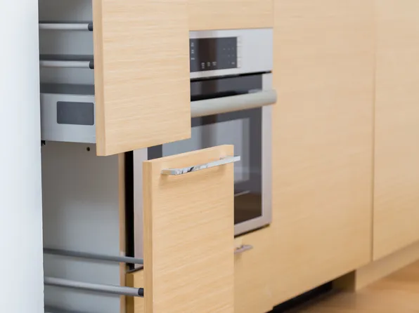 1188 Bidwell St, Vancouver, BC