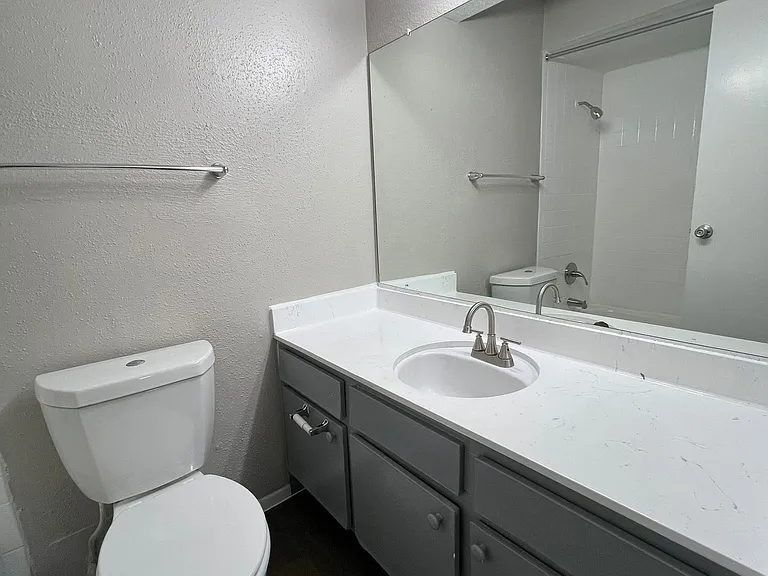 Serena Village 1 Apartments — Photo 13