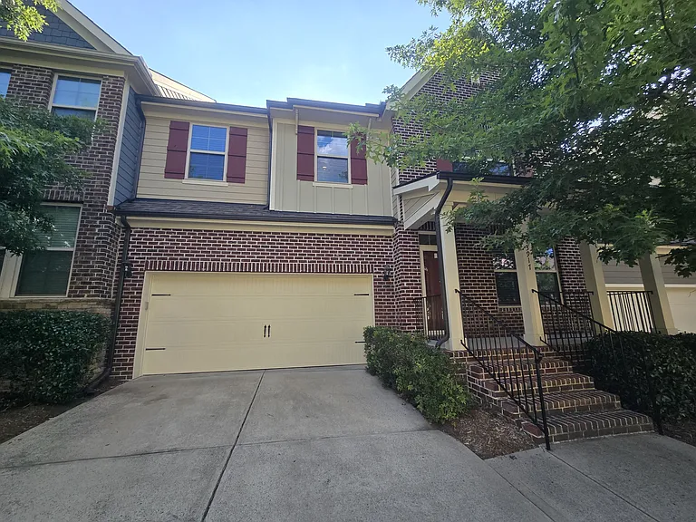 3917 Valley Side Ct — Photo 1