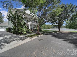 102 Sweet Magnolia Ct, Mooresville, NC 28115