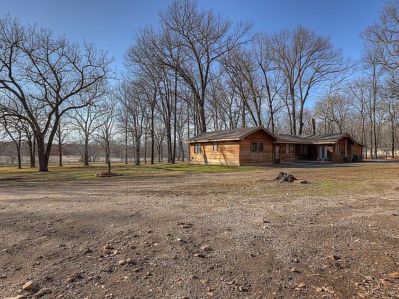 2nd image of 3580 Five Mile Ave