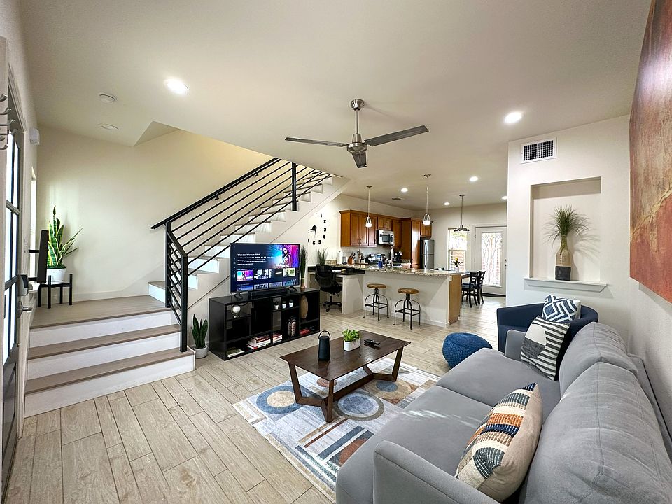 **Unit C does not come furnished. This photo is an example of how the space could look when furnished. Please note that the picture is from the building next door, which has the same floor plan.