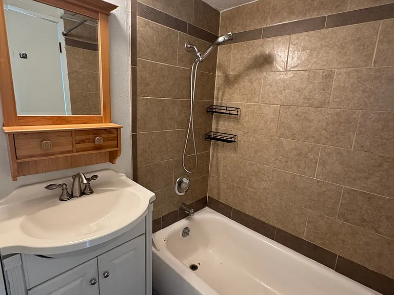 Terri 24 Apartments — Photo 12