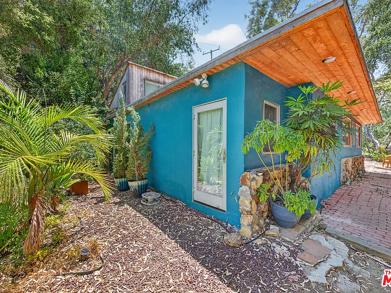 1738 Topanga Skyline Dr — Photo 59