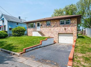 237 Sylvan Dell Ave, Edison, NJ 08817