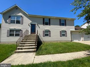 4205 Leisure Dr, Temple Hills, MD 20748