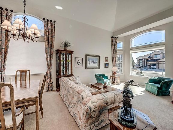 4th image of 6297 Vacquero Dr