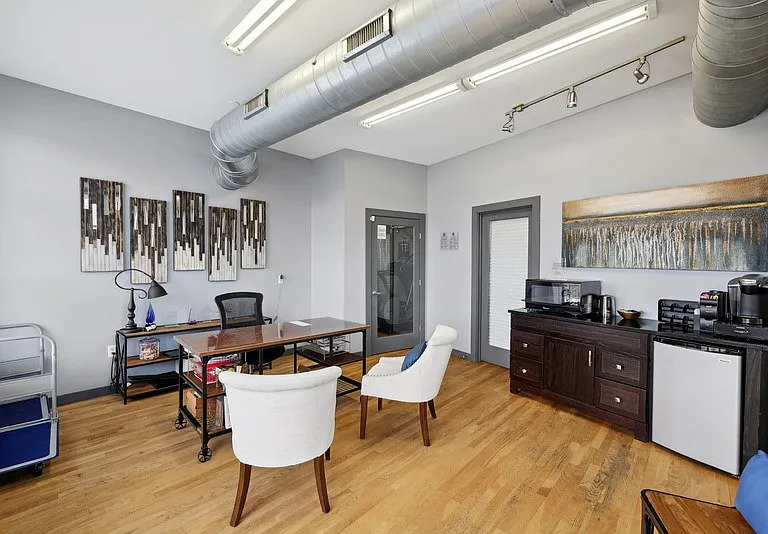 Gale Lofts — Photo 11