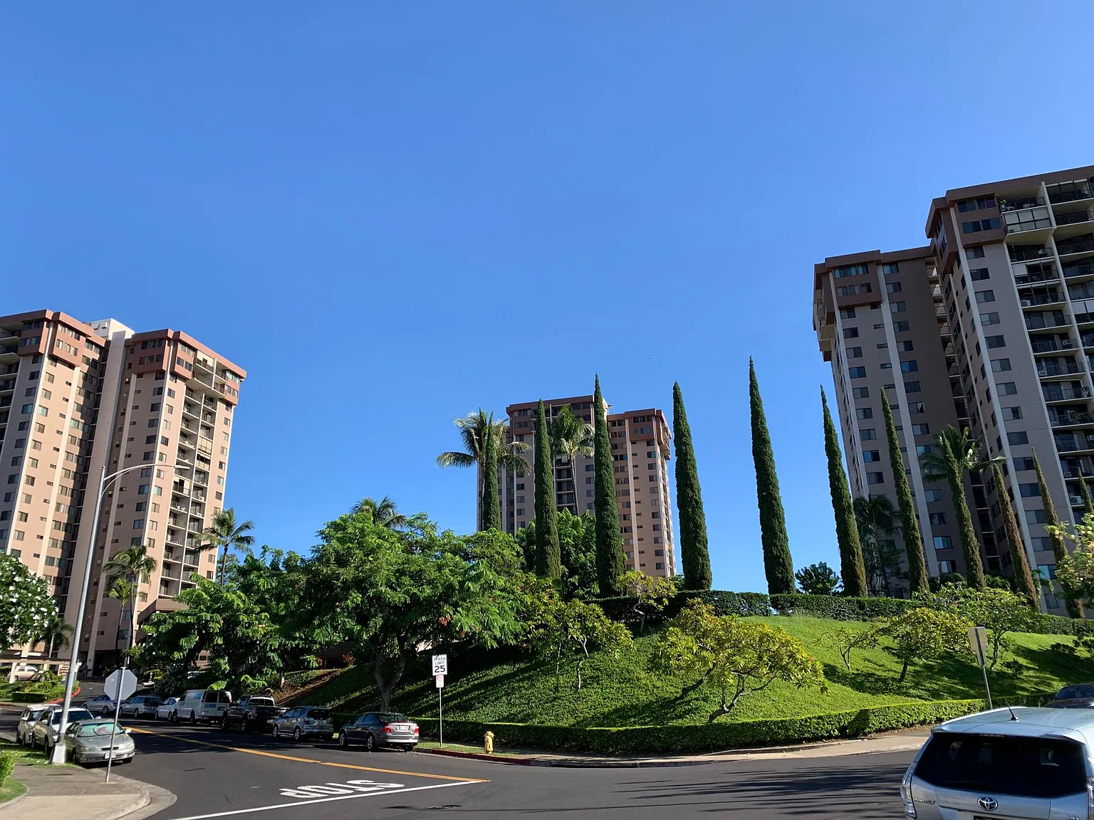 2 bed, 1067 sqft, $3,000 — Photo 2