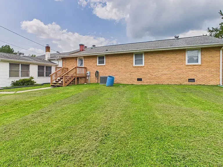 11620 Reedy Branch Rd — Photo 28