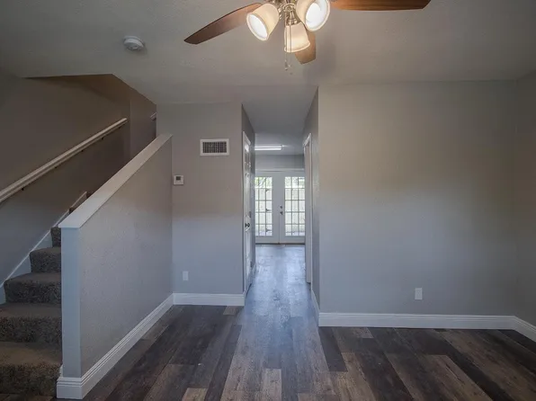 339 Park Row Ave APT 10, Long Beach, MS 39560