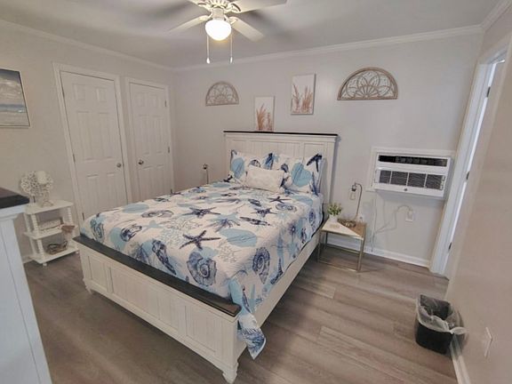 2nd image of 2203 S Ocean Blvd #E-1