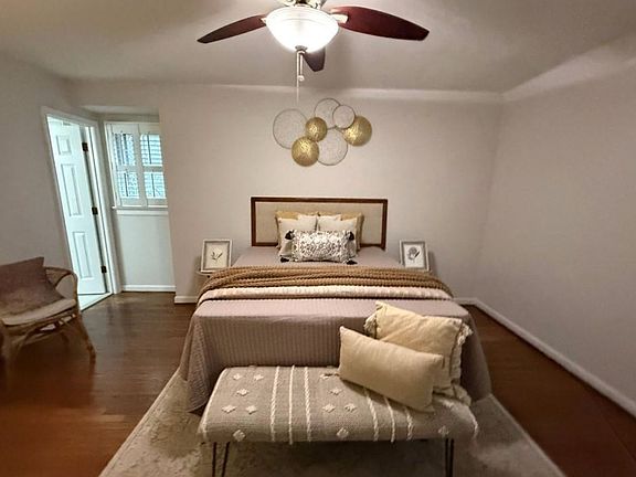 4th image of 2406 Vollmer Rd