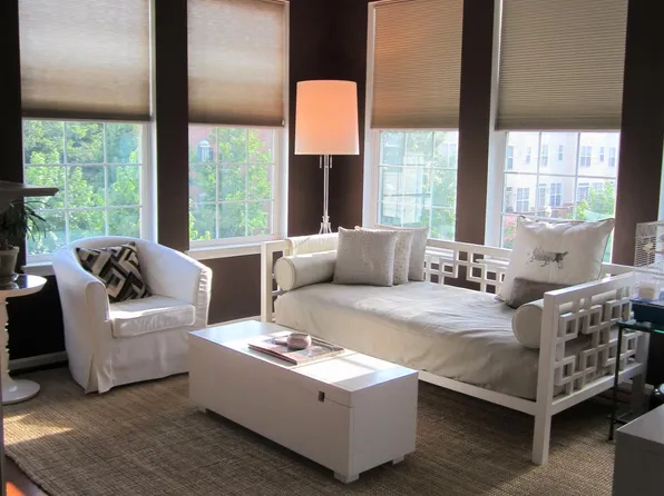 191 Somervelle St APT 311, Alexandria, VA 22304