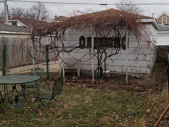 3rd image of 3431 S 61st Ave
