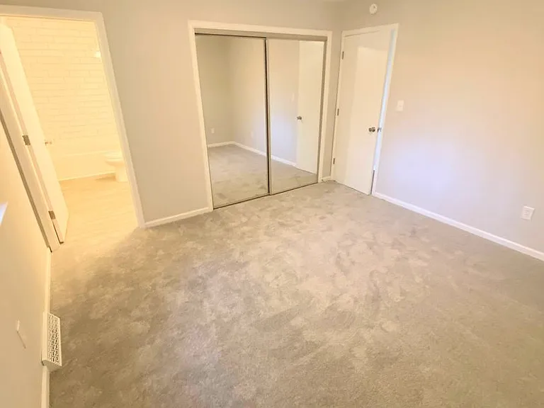 95 Buxton Dr — Photo 9