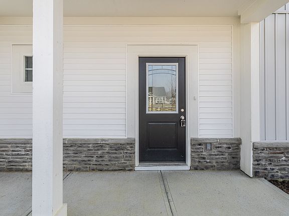 4th image of 7096 Payne Cir