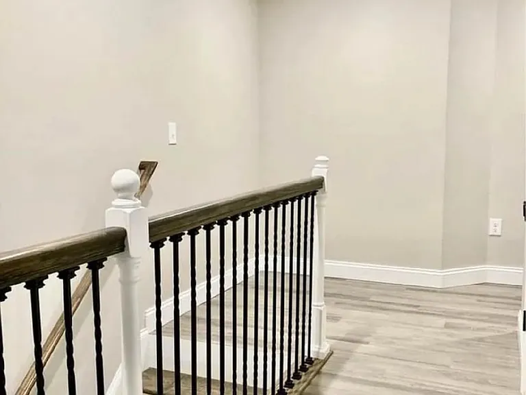 1100 Maid Marian Ln NE — Photo 11