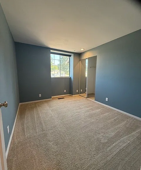 4927 NE 23rd St — Photo 23