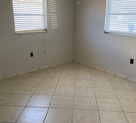 4th image of 1141 Maybury Dr