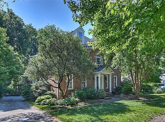 2nd image of 6925 Foxglove Dr