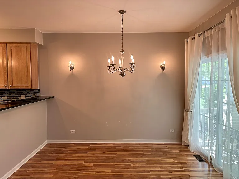 1282 Walnut Glen Dr — Photo 5