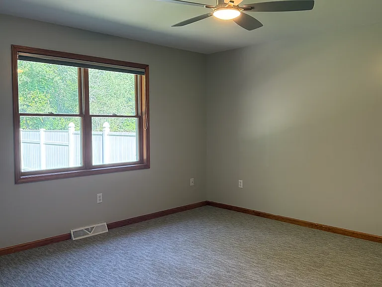 1 Red Maple Ln — Photo 7