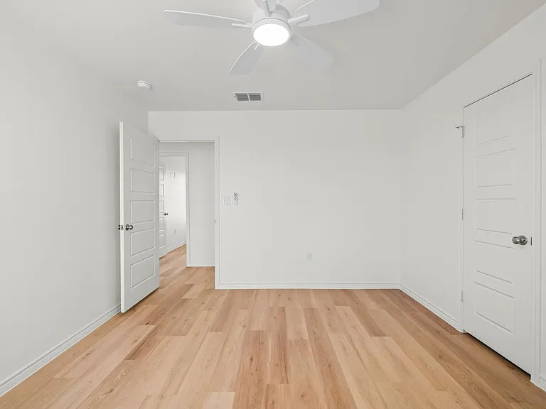 11409 N Cres #2800-A — Photo 20