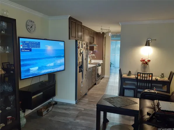 425 Ena Rd APT 407B, Honolulu, HI 96815