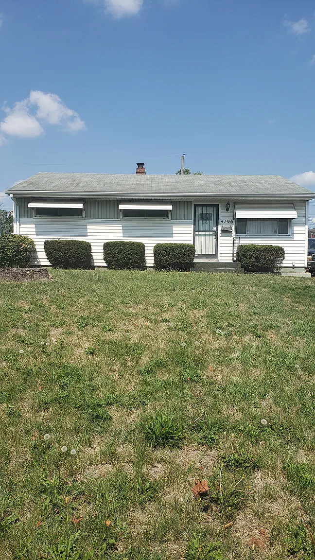 4196 Atlanta Dr photo 1